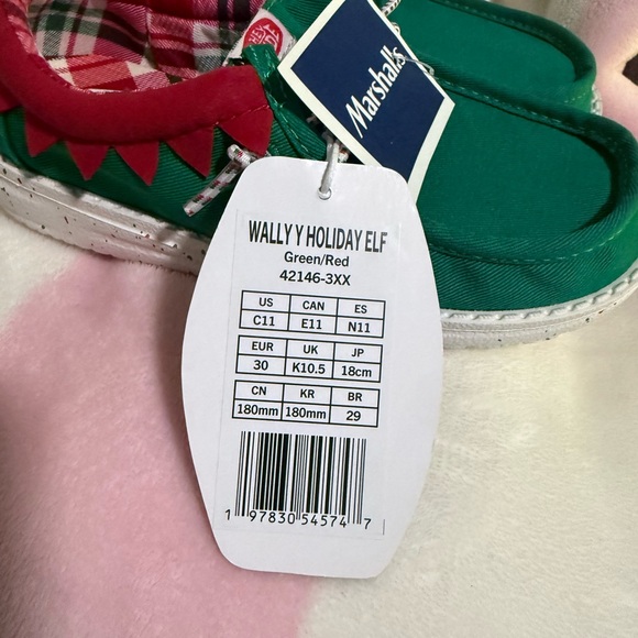 HEYDUDE Kids Wally Holiday Elf Slip-On, Size 11C - Picture 3 of 6